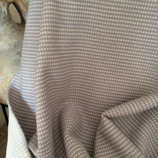 Drap de laine tissu tapissier gris