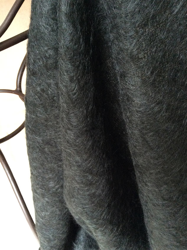 Tissu de laine en mohair noir